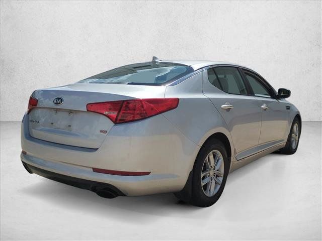 Used 2013 Kia Optima LX FWD image 5