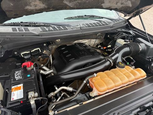 Used 2015 Ford F150 Lariat w/ Equipment Group 502A Luxury AWD/4WD image 30