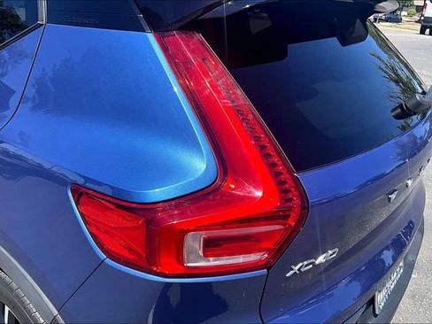Used 2020 Volvo XC40 T4 R-Design w/ Protection Package Premier FWD image 29