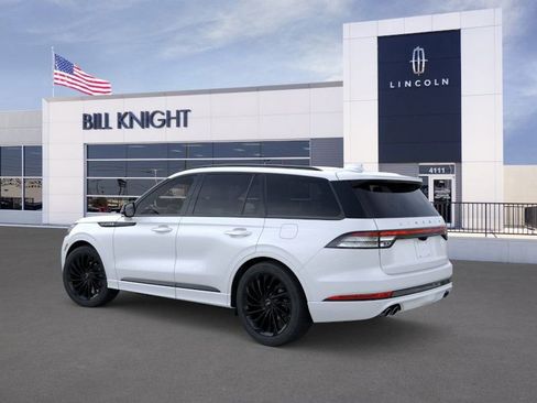 New 2026 Lincoln Aviator Reserve w/ Jet Appearance Package image 4
