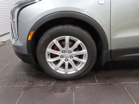 Certified 2023 Cadillac XT4 Luxury image 10