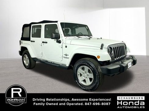 Used 2014 Jeep Wrangler Unlimited Sport image 3