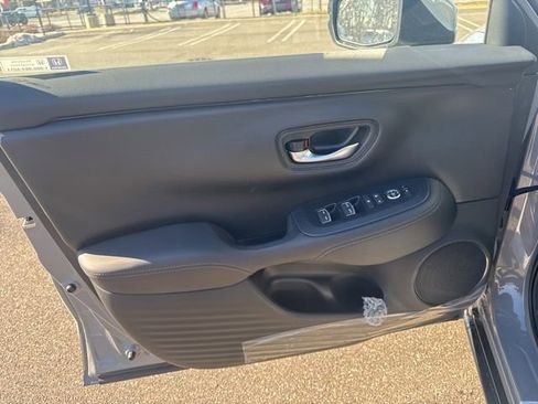 New 2026 Honda HR-V EX-L image 17