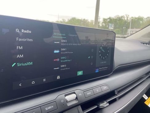 New 2026 Kia K4 FWD image 17
