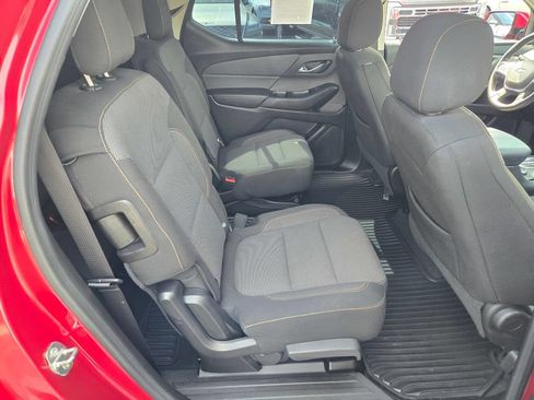 Used 2018 Chevrolet Traverse LT AWD/4WD image 16