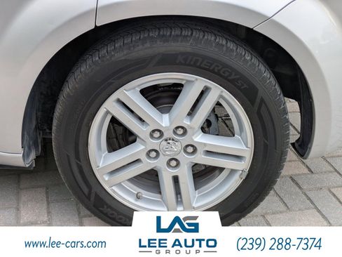 Used 2008 Dodge Avenger SXT image 8