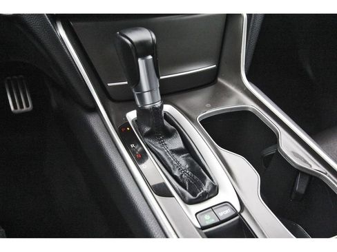 Used 2019 Honda Accord Sport image 28