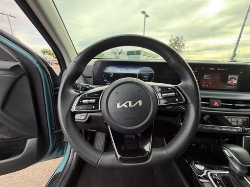 Certified 2024 Kia Seltos SX AWD/4WD image 19