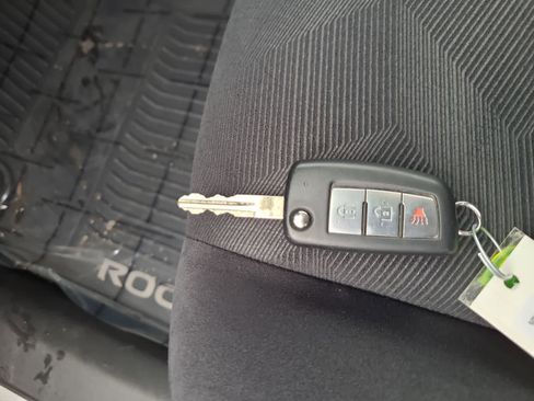 Used 2016 Nissan Rogue S image 28