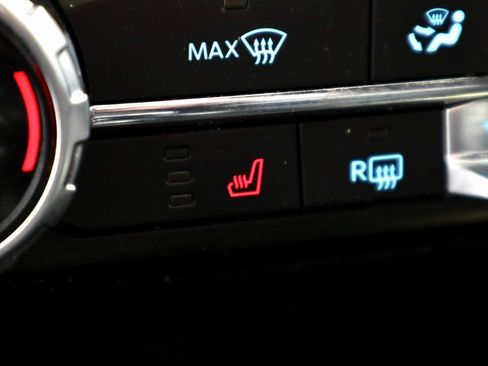 Certified 2022 Ford F150 XLT w/ Equipment Group 302A High image 4