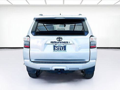 Used 2023 Toyota 4Runner SR5 image 5