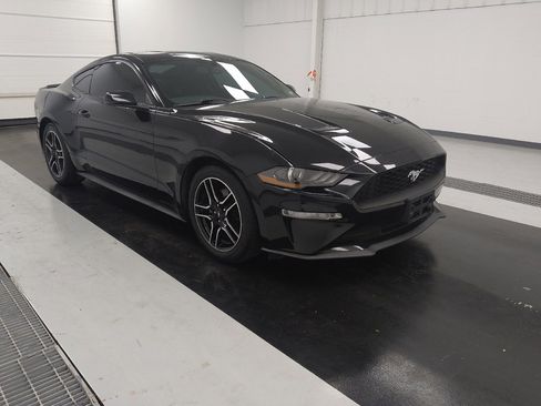 Used 2018 Ford Mustang Premium w/ Equipment Group 201A RWD image 13