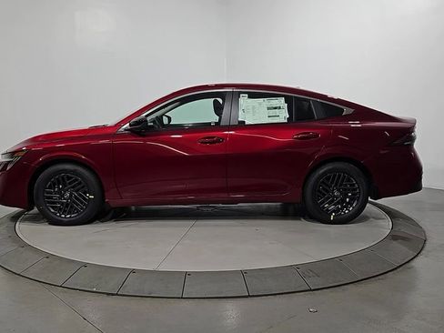 New 2026 Nissan Sentra SV image 2