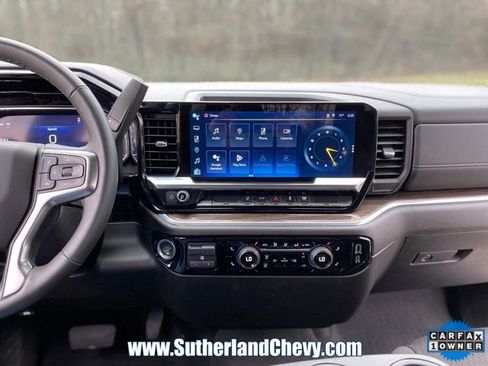 Used 2025 Chevrolet Silverado 2500 LT w/ Convenience Package AWD/4WD image 34