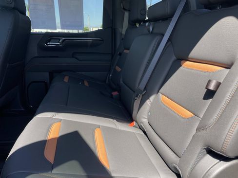 New 2026 GMC Sierra 1500 AT4 w/ AT4 Premium Package AWD/4WD image 28