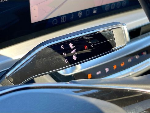 New 2026 Cadillac Lyriq Luxury image 16