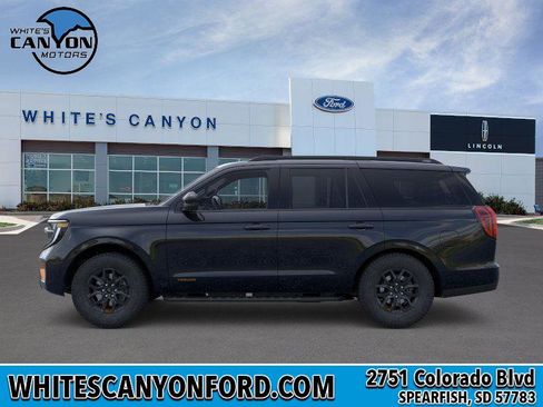 New 2026 Ford Expedition Tremor image 3