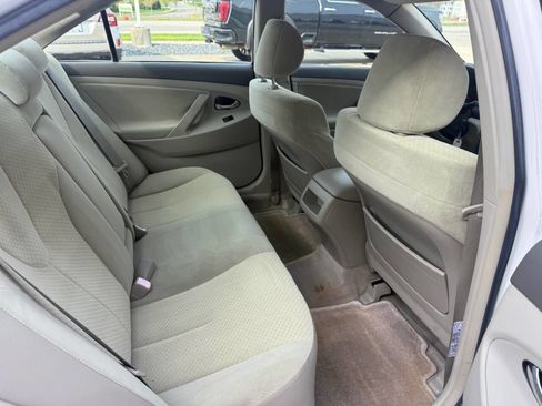 Used 2007 Toyota Camry LE FWD image 21