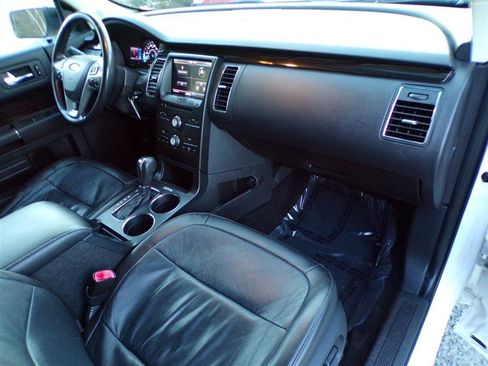 Used 2013 Ford Flex SEL image 20