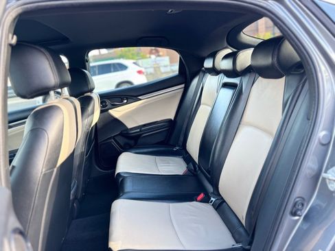Used 2017 Honda Civic EX-L image 16