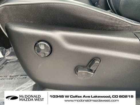 Used 2021 Jeep Grand Cherokee Overland AWD/4WD image 13