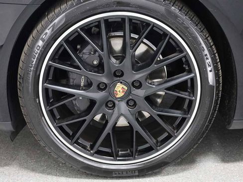 Used 2023 Porsche Panamera 4 image 47