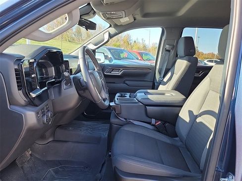 Used 2022 Chevrolet Silverado 1500 LT image 15