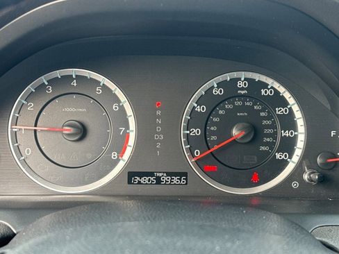 Used 2010 Honda Accord EX-L image 18