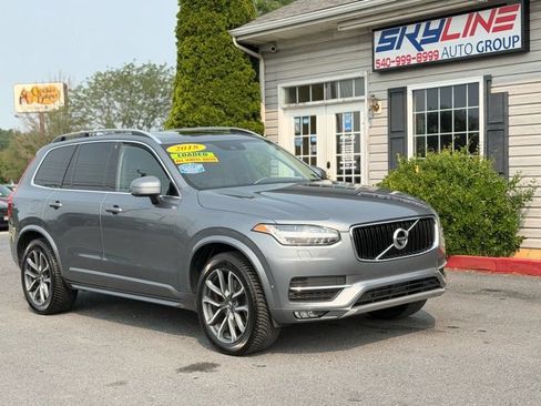 Used 2018 Volvo XC90 T6 Momentum w/ Convenience Package AWD/4WD image 4