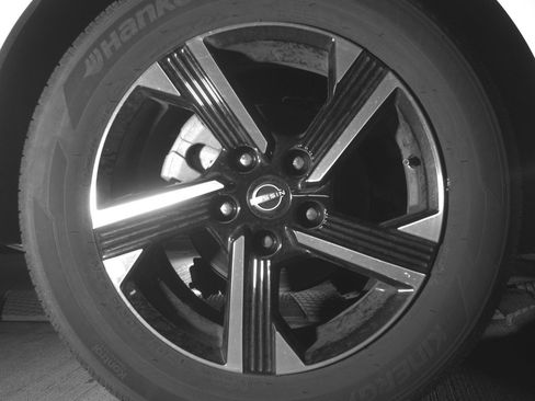 Used 2025 Nissan Sentra SV image 15