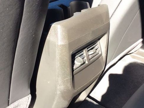 Used 2025 Chevrolet Colorado Trail Boss image 13