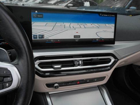 Used 2024 BMW 430i xDrive Convertible w/ M Sport Package AWD/4WD image 21