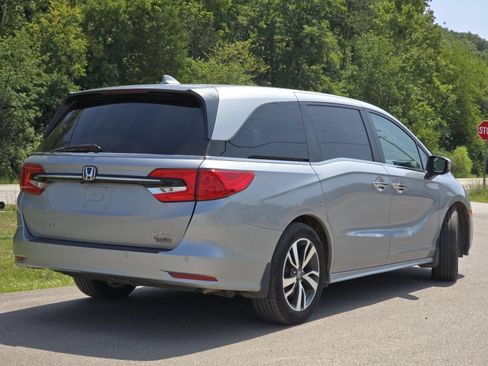 Used 2024 Honda Odyssey Touring image 19