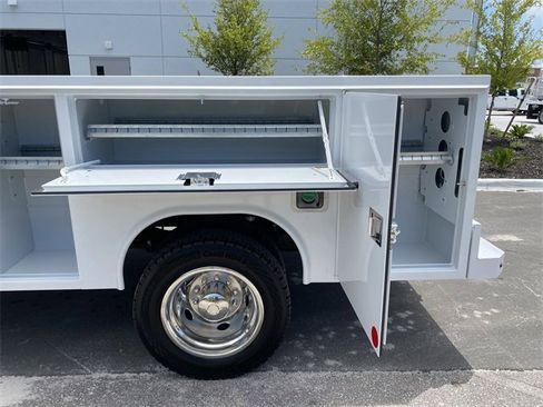 New 2025 Ford F550 XL 4WD Monroe 11' Service Body image 33