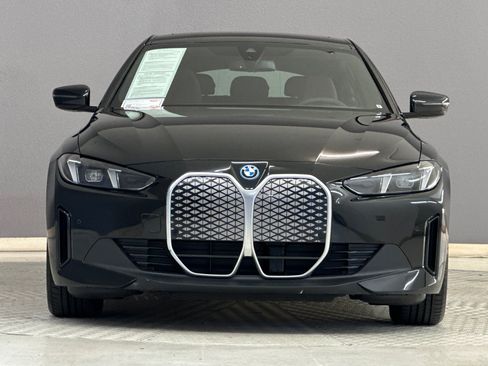 Certified 2025 BMW i4 eDrive40 RWD image 5