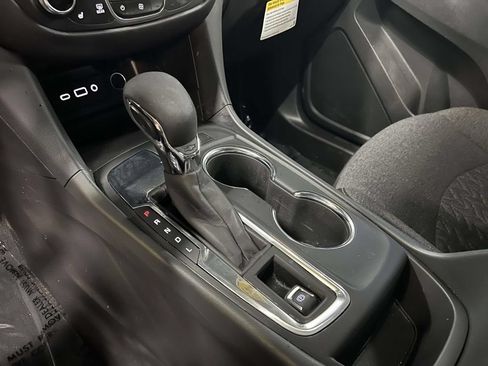Used 2024 Chevrolet Equinox LT w/ LPO, Floor Liner Package FWD image 25