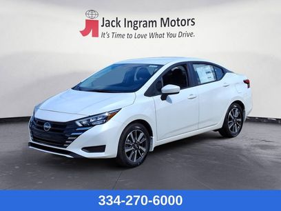New 2025 Nissan Versa SV w/ Trunk Package