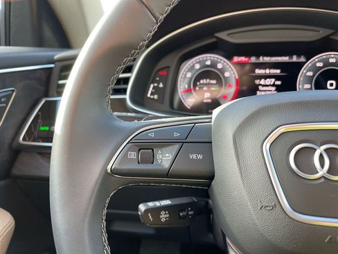 Used 2024 Audi Q8 Prestige image 17