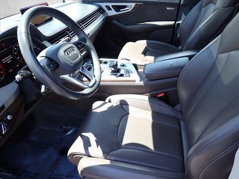 Used 2019 Audi Q7 3.0T Prestige AWD/4WD image 13