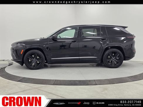 Used 2024 Jeep Wagoneer Launch Edition AWD/4WD image 4