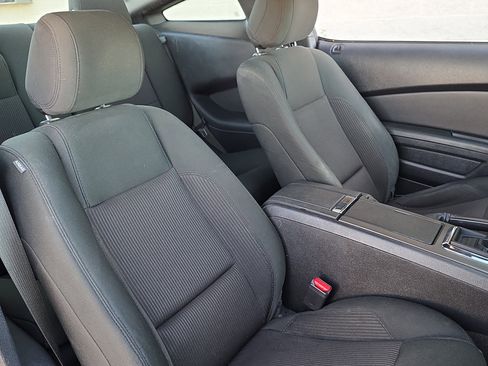 Used 2013 Ford Mustang V6 image 25