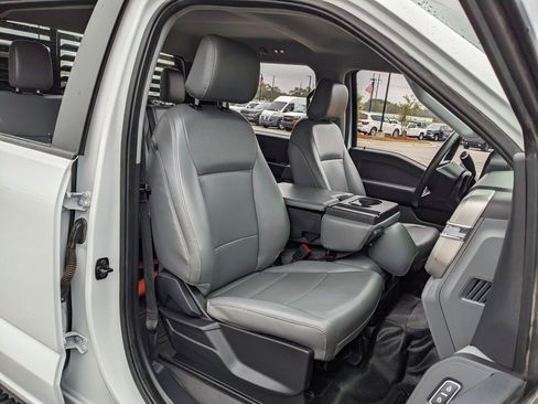 Used 2024 Ford F250 XL image 40