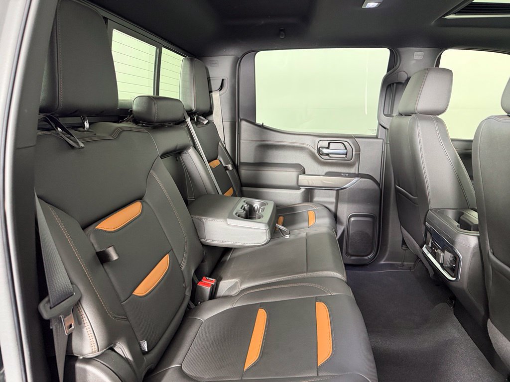 Used 2022 GMC Sierra 1500 AT4 w/ AT4 Premium Package AWD/4WD image 14