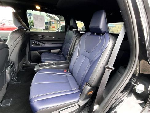 Certified 2026 INFINITI QX60 Sport w/ Dark Cargo Package AWD/4WD image 38