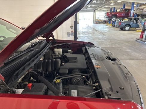 Used 2018 Chevrolet Silverado 1500 LT w/ Max Trailering Package image 34