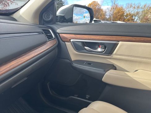 Certified 2022 Honda CR-V Touring image 27