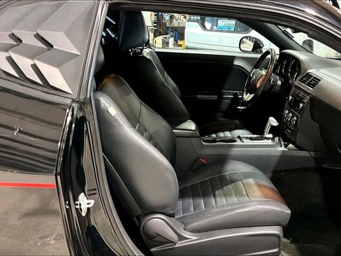 Used 2014 Dodge Challenger R/T w/ R/T Redline Group image 7