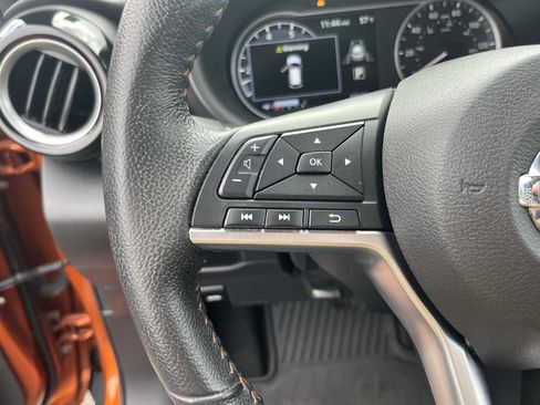 Used 2020 Nissan Kicks SR w/ SR Premium Package FWD image 20