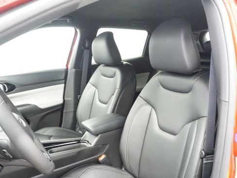 New 2026 Jeep Compass Limited image 33