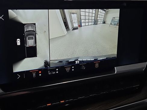 Used 2024 Chevrolet Silverado 1500 RST w/ Convenience Package II image 22